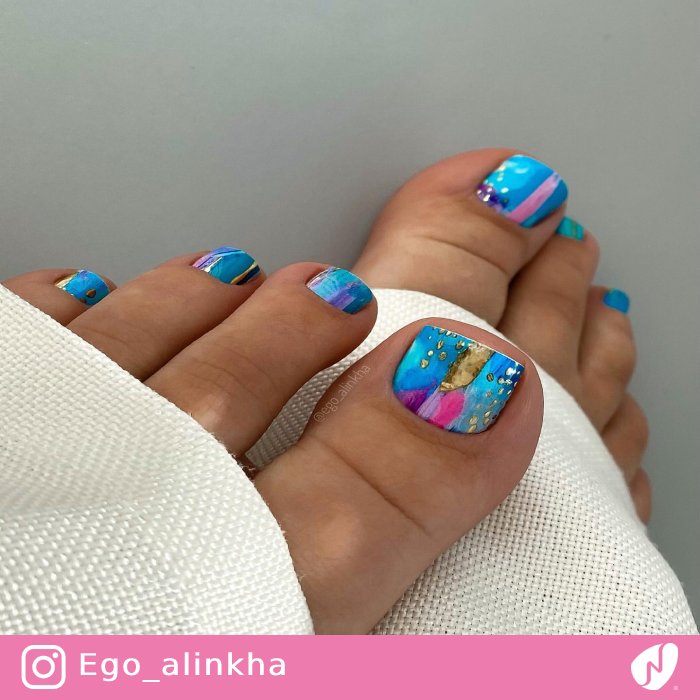 Abstract Summer Blue Toenails